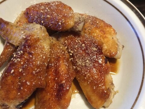 ご飯に、ビールにやみつき！手羽先の甘辛焼き